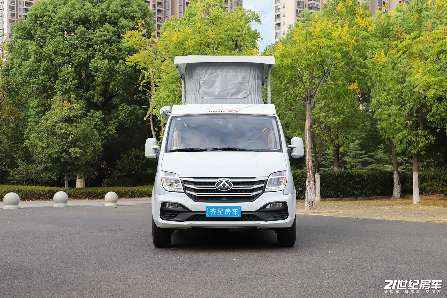 上汽大通低顶斜升顶房车,2020款齐星大通v80升顶房车二手车