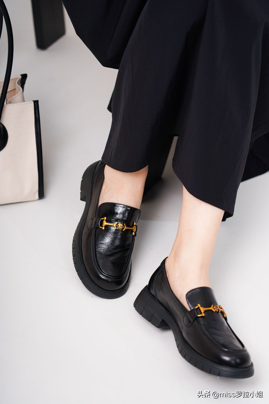 哪个牌子的男鞋子最舒服,老年人鞋子哪个牌子最舒服