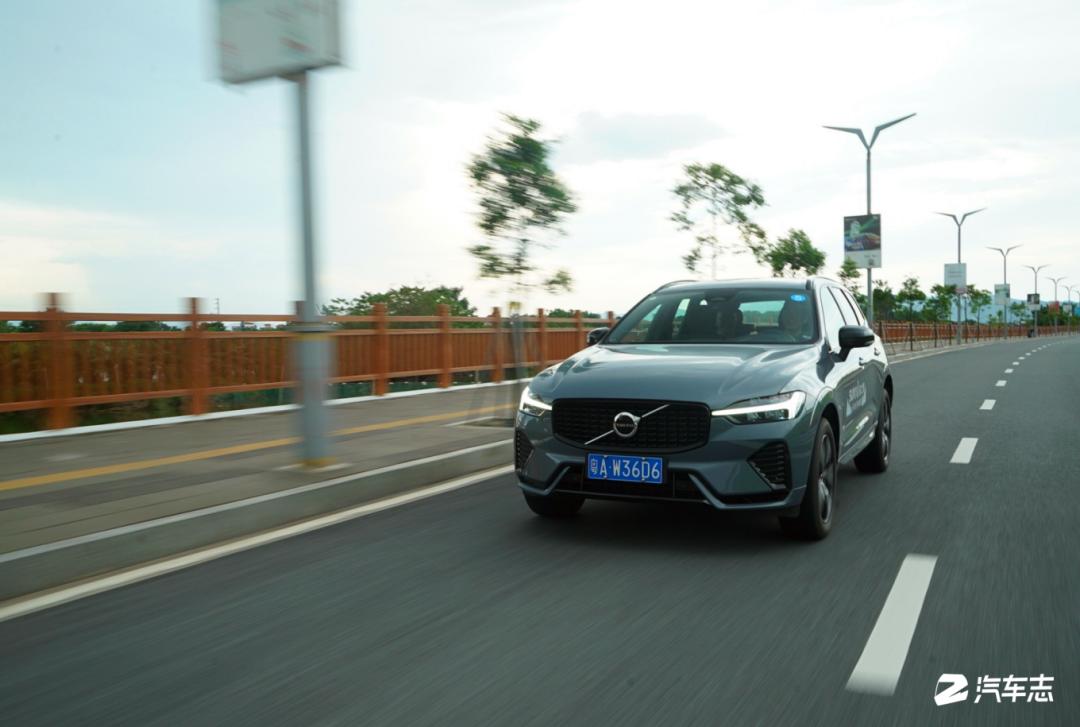 沃尔沃xc60b5驾驶感受,沃尔沃xc602022款智逸豪华型