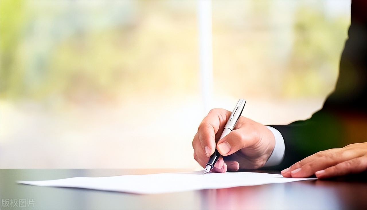 3.此文介绍“好材料”要主题鲜明、素材丰富、语言精美、结构严谨