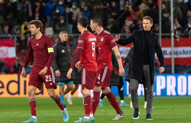 从5-1变0-4德甲领头羊惨遭吊打,一场1:3让德甲劲旅轰然倒下