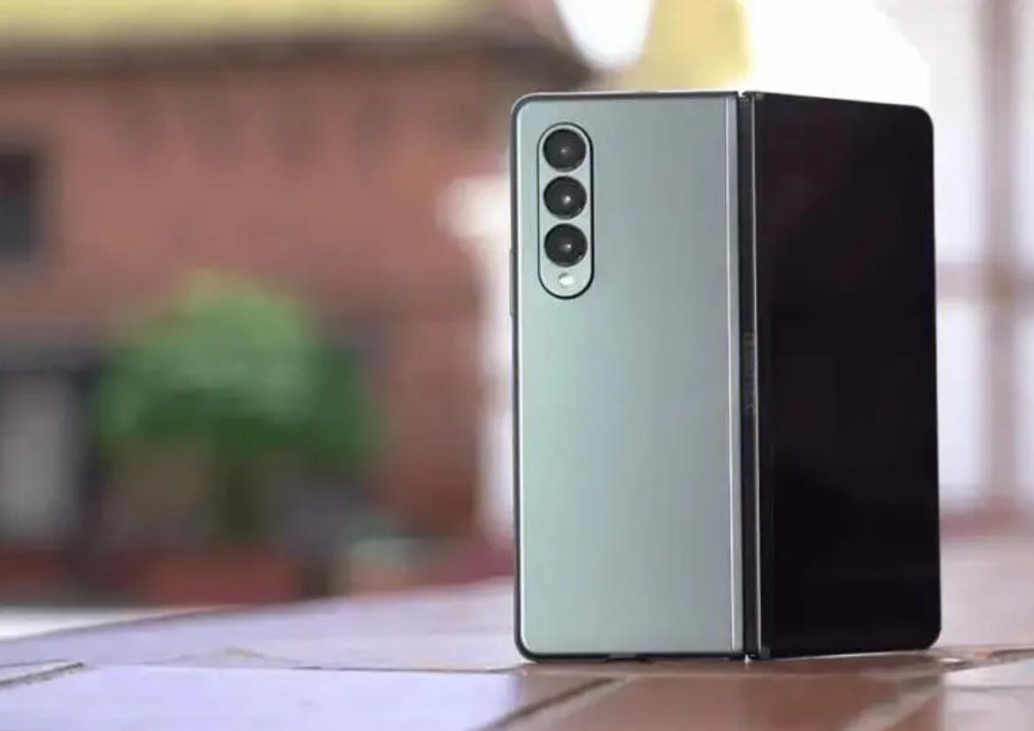 vivo折叠屏手机要出新款了吗,vivo发布旗下首款折叠屏手机xfold