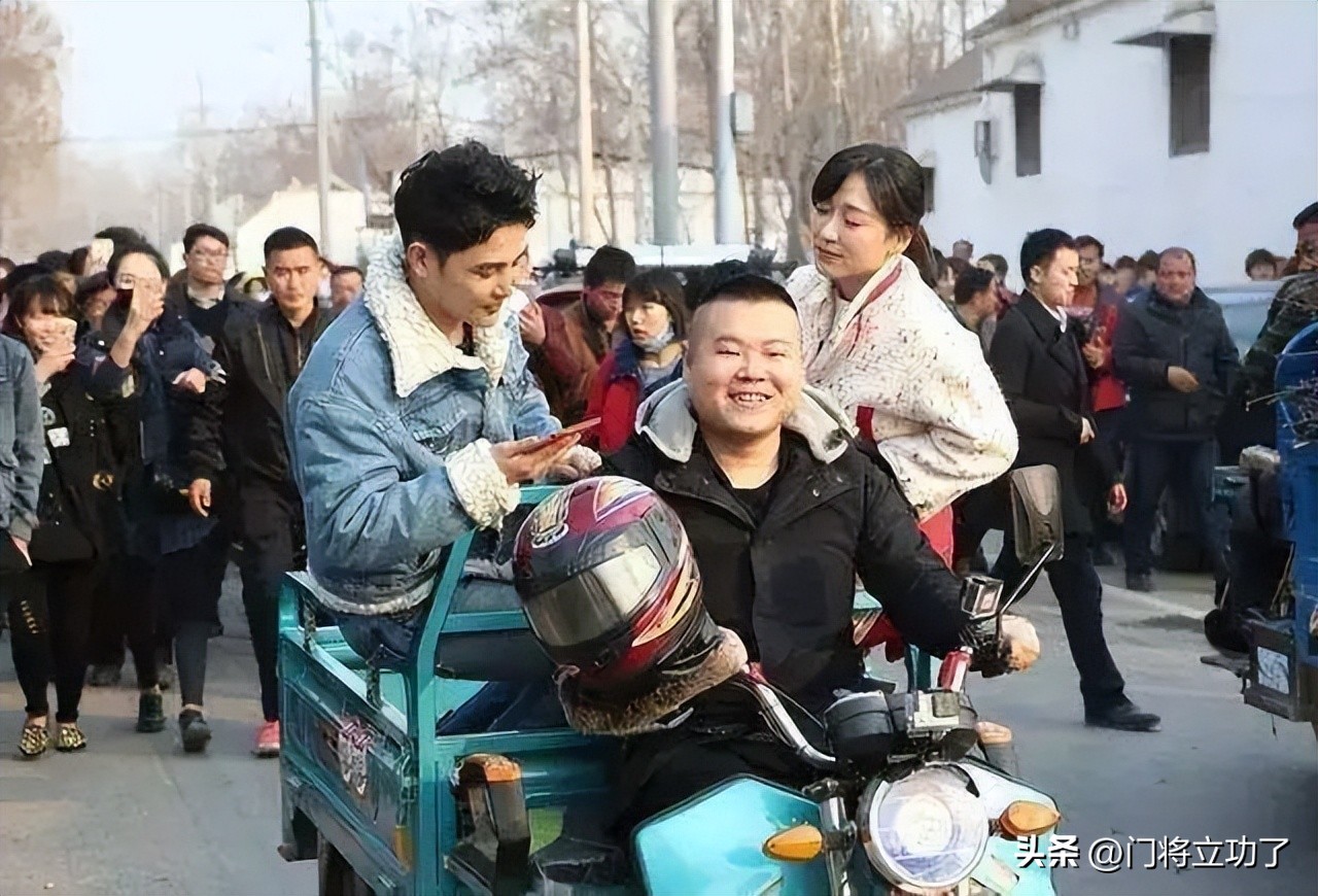 岳云鹏空降德云一队,岳云鹏打工到德云一哥完整版