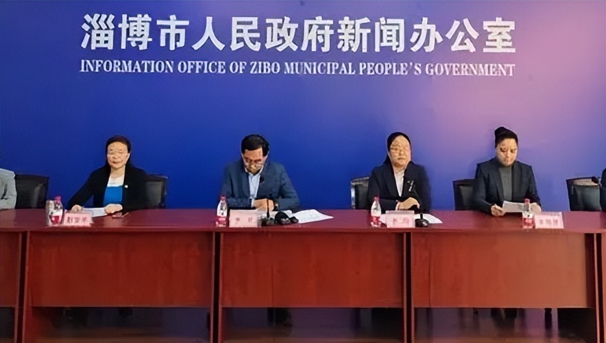 淄博“杀”疯了，挣到口袋里的钱，竟然主动“吐”了出来