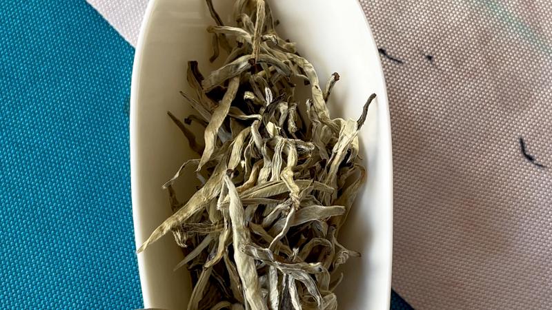 云南白茶白毫银针怎么泡,云南的白茶是白毫银针