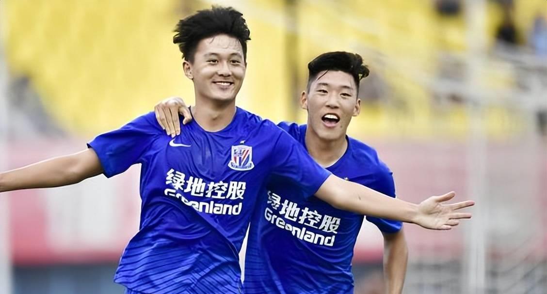 国足或将重推4后卫,国足大换血名单