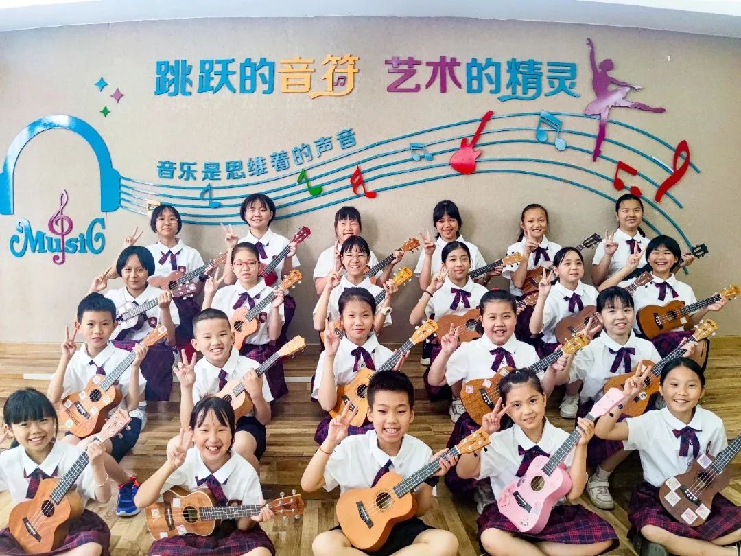 石碣四海学校和碣识学校哪个好,东莞石碣四海学校2018级