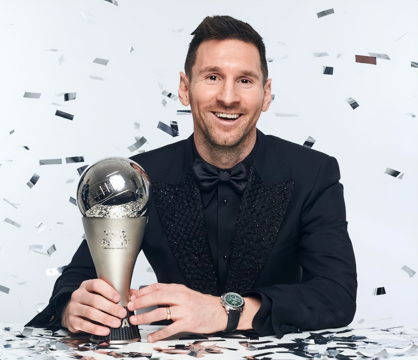 钁¤悇鐗欓槦闀縡ifa鎶曠エ,钁¤悇鐗欓槦鍑哄眬鍚庝富鏁欑粌鍥炲簲