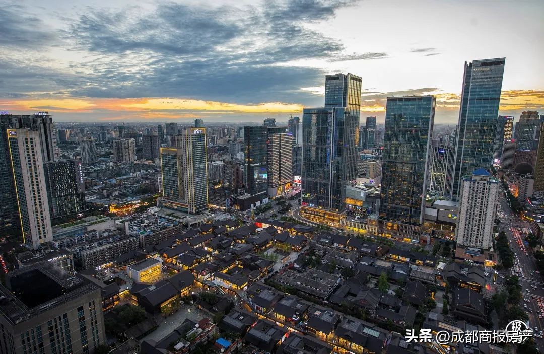 “鸽盘”与“顶流”之间,华兴街这个住宅项目只差一个开盘