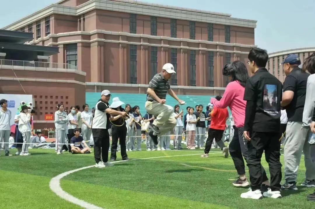 强身健体激扬青春校园运动会,学校校园运动会回顾