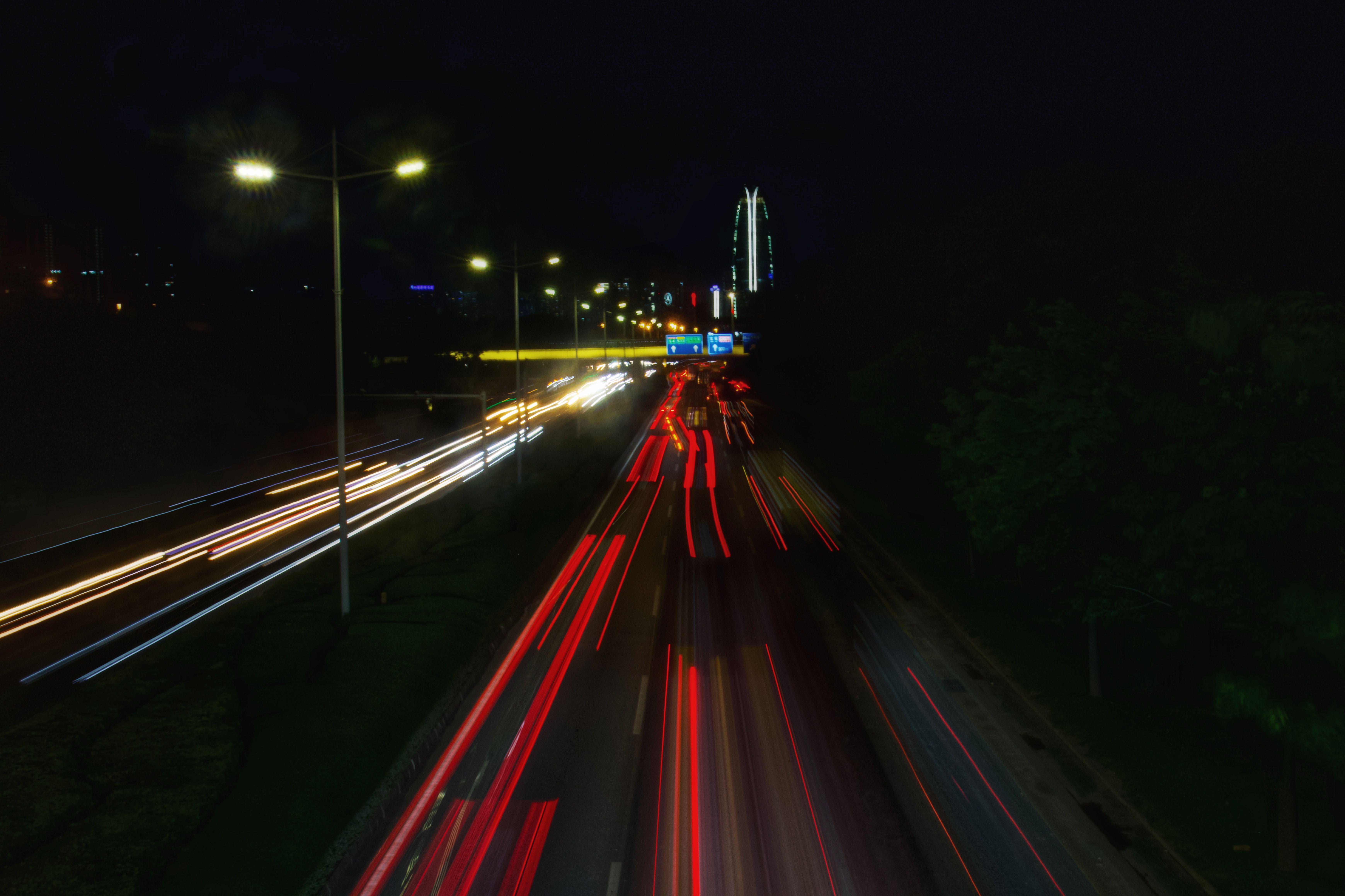 佳能单反新手推荐预算1000,摄影小白购买镜头攻略