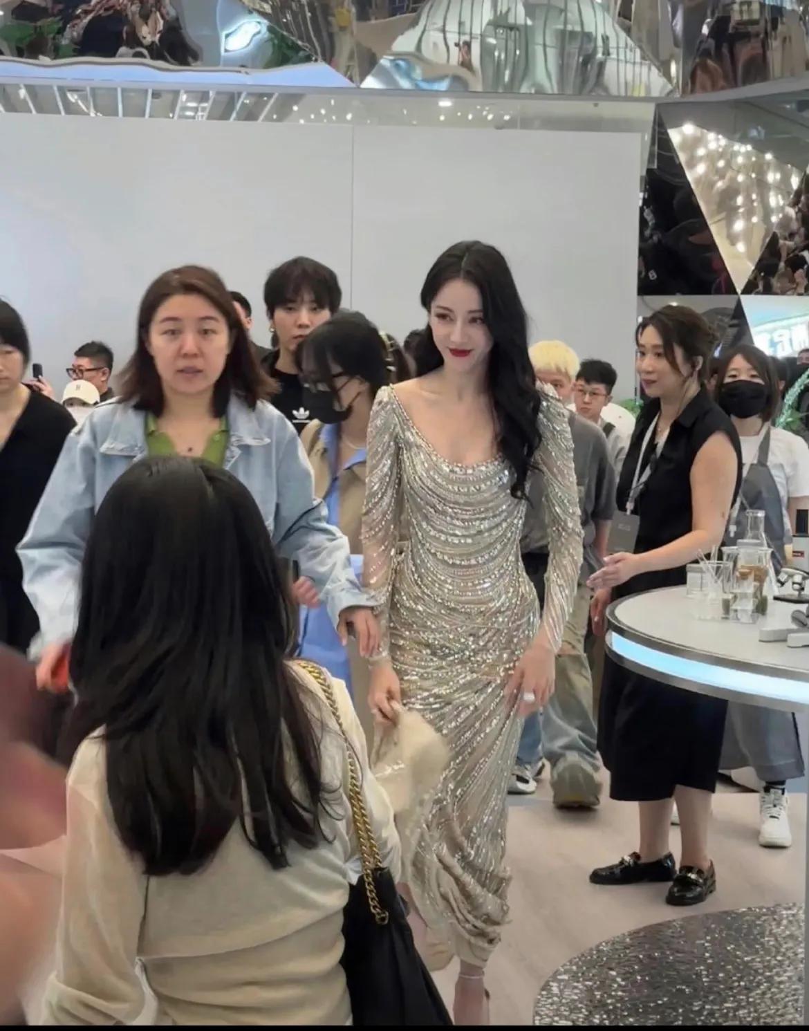 金星跟热巴,金星如何谈论热巴