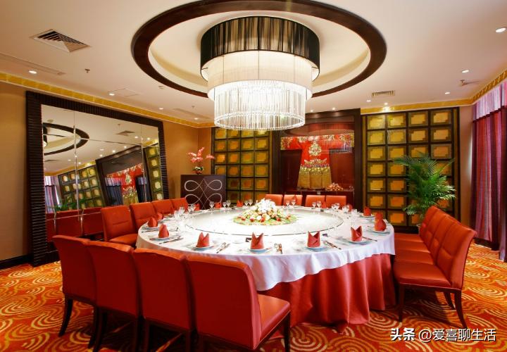 五一假期，爸妈来我家小住，老公做了5道菜，吃完饭爸妈就走了