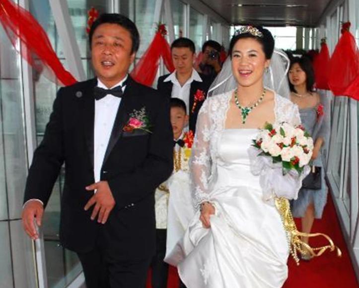 世界冠军王楠患癌后丈夫不离不弃,王楠嫁富豪