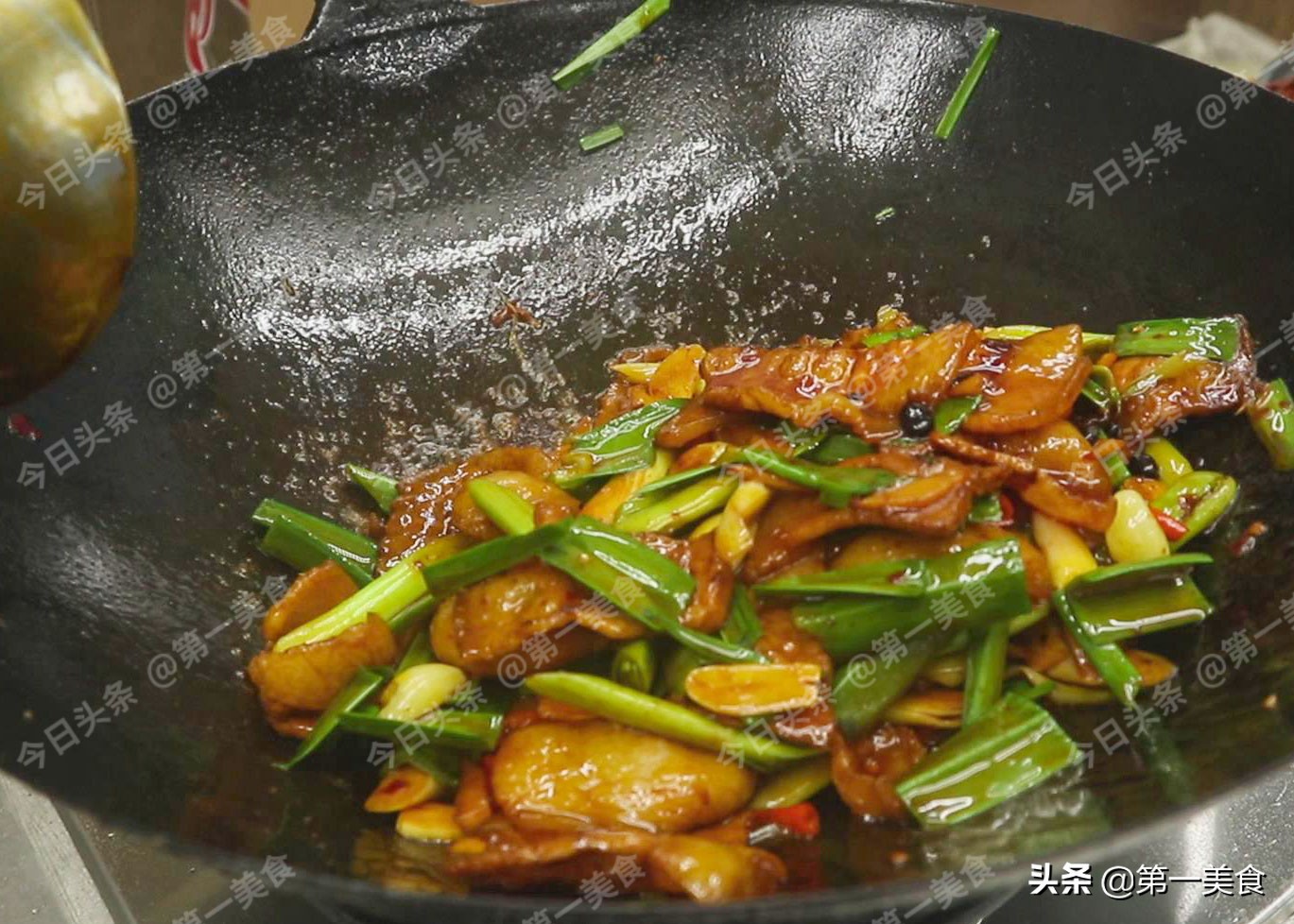 年夜饭必备8道硬菜青菜,年夜饭准备4道硬菜真省劲