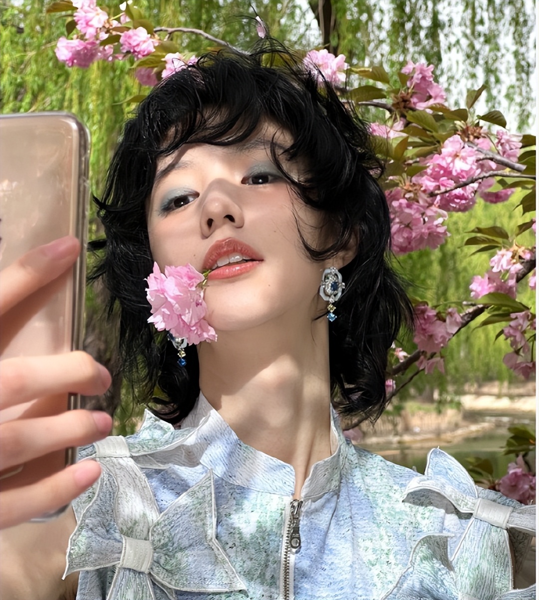 又见双面人！她是“精日分子”，出名后却试图立爱国人设