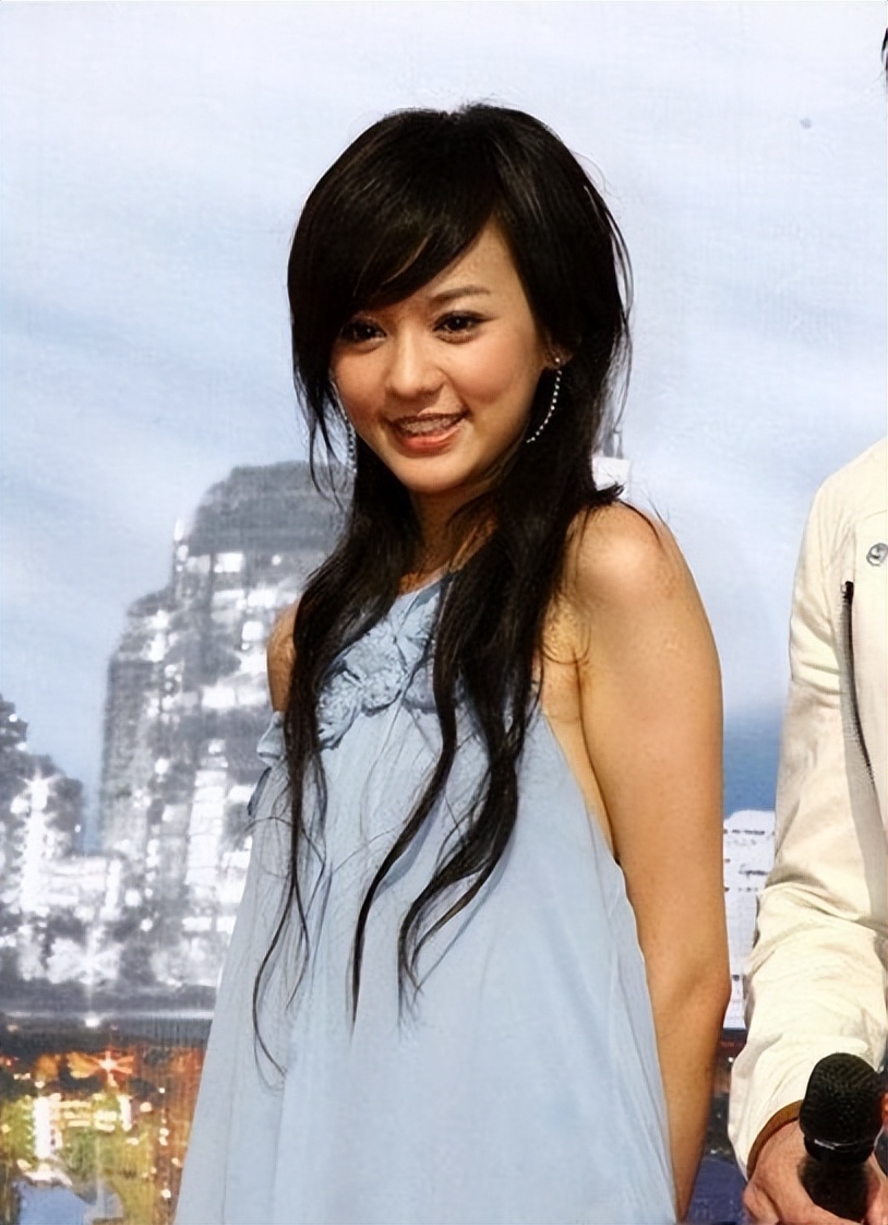 黄晓明锤上加锤，怒揭陈意涵“双面玉女”*局骗**，原来杨颖真没说谎