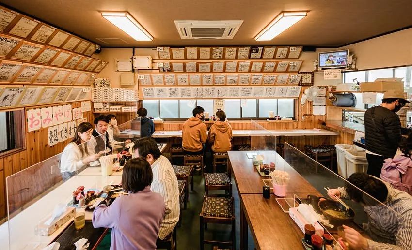 一碗乌冬方便面,一碗乌冬面的分量