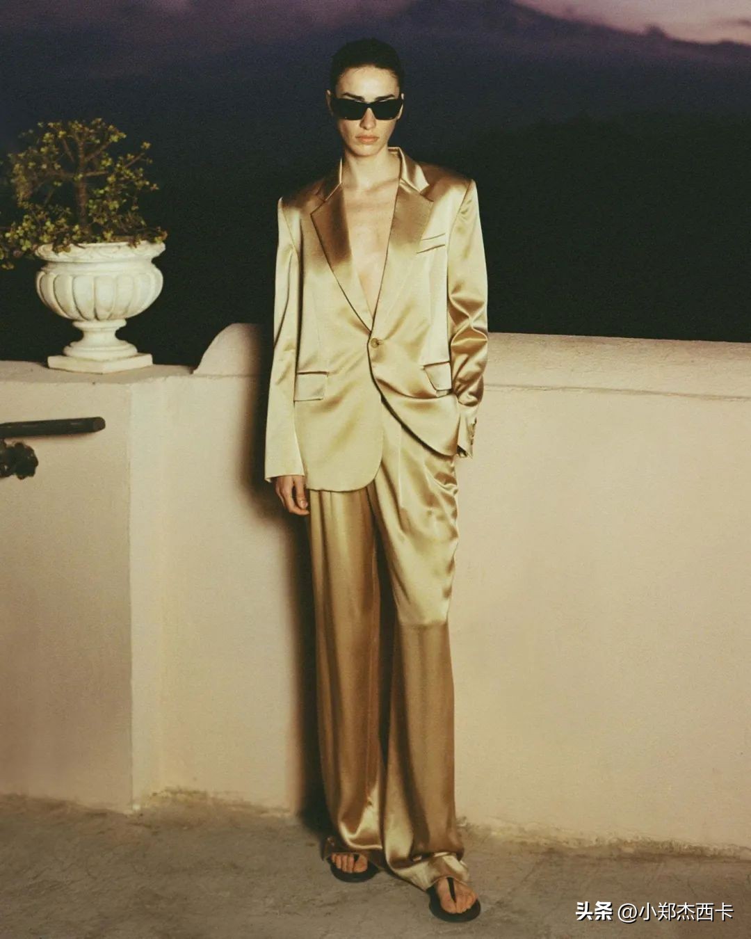 好美啊！这里的衣服我想allin