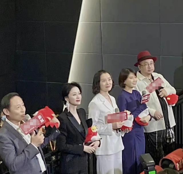 马伊琍造型罕见翻车！穿千鸟格气场不佳，倪虹洁彻底大变有女主范