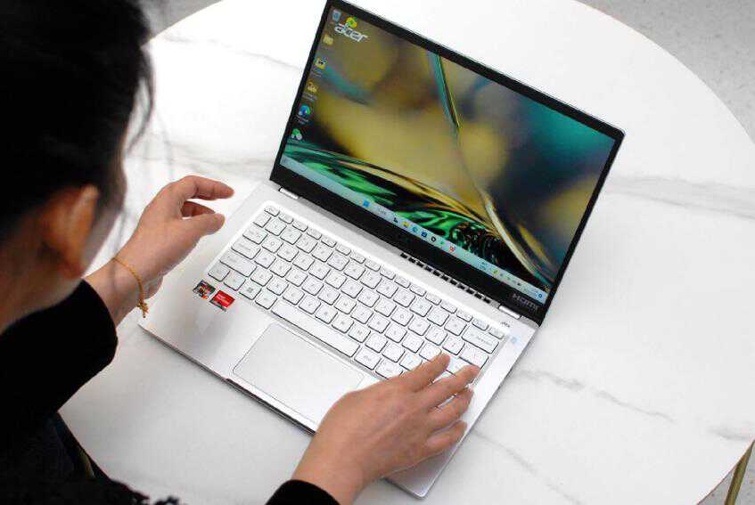 新锐宏碁传奇Go笔记本体验：轻装出行，实力办公