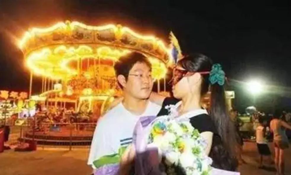 青岛酒王第一名奖励,青岛酒王夺冠视频