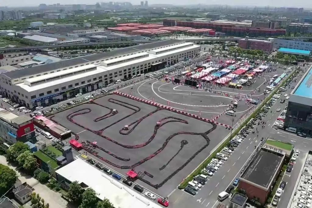 风云闽商|从水产贸易跨界到汽车产业园区，这位“福清哥”经历了什么？