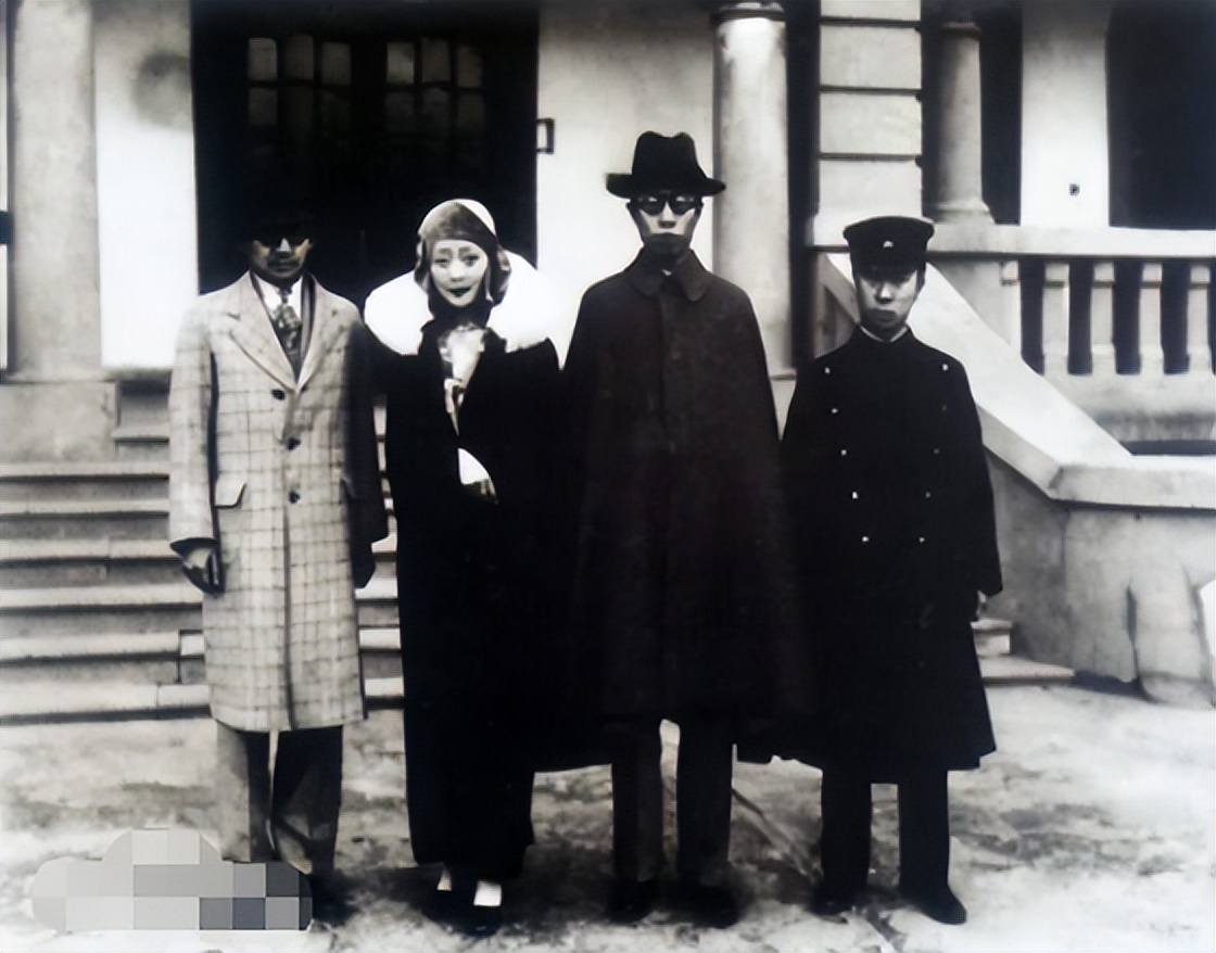 婉容离世前想见一个真正的男人,润麒为姐姐婉容打官司