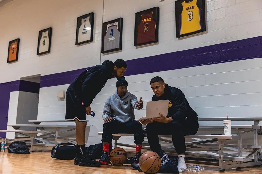 小托马斯最新签约薪水,小托马斯现在薪资