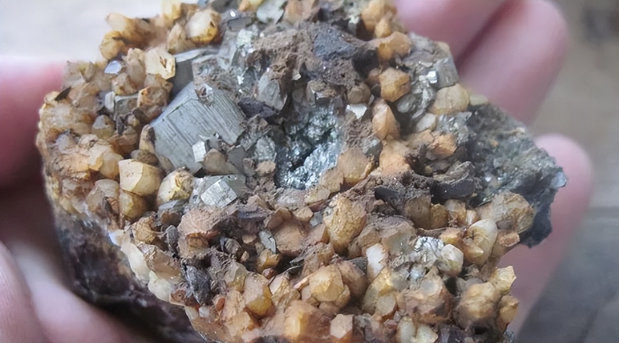 石英价格行情走势图,2023年石英价格走势