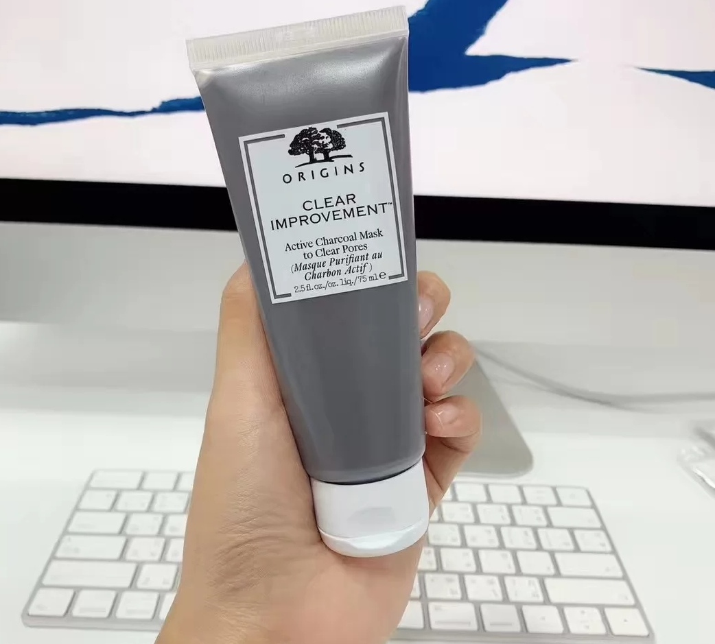 这几类护肤品不要多买,这几款化妆品不能用