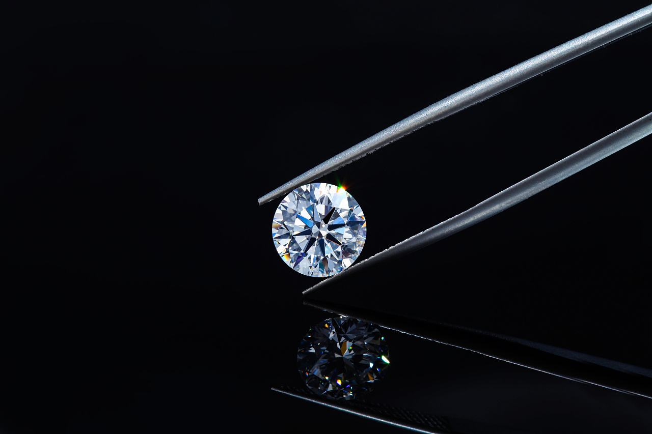 钻石裸钻怎么购买,买裸钻和钻戒什么区别