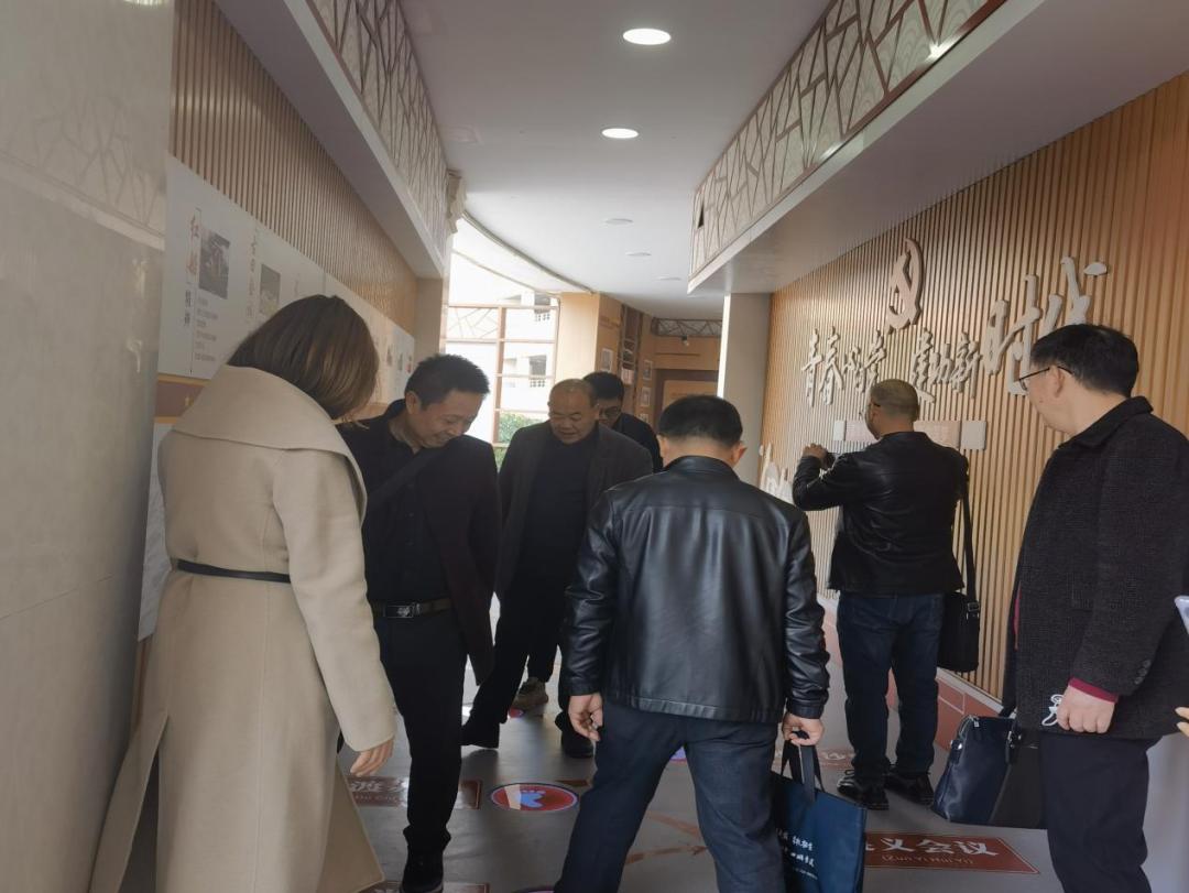 高新区中和行知小学,成都高新区中和小学好不好