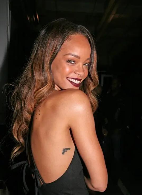 蕾哈娜赚钱能力,蕾哈娜最赚钱歌手