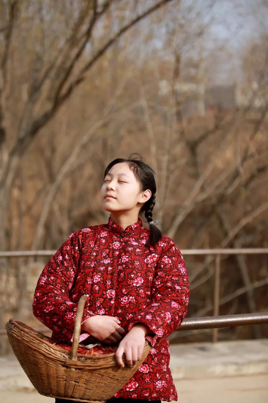 道德经第十二章去奢取淡解读,道德经逐句全解