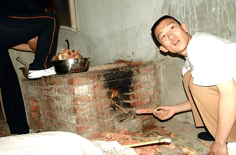 郭德纲和曹云金之间发生了什么,郭德纲和曹云金现在关系如何