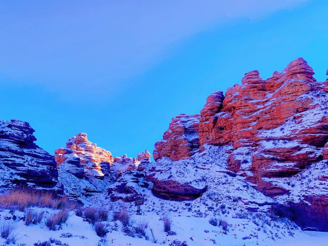 雪后的安集海大峡谷,太行大峡谷雪后美景推荐