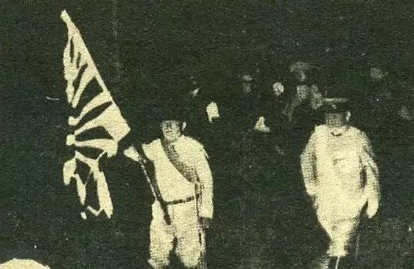 勿忘国殇吾辈自强的手抄报,国殇永不能忘吾辈自强什么意思