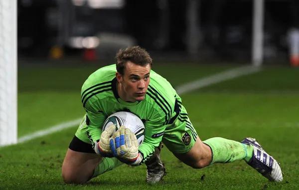 本赛季最佳阵容表现,本赛季发挥最好的十大中后卫