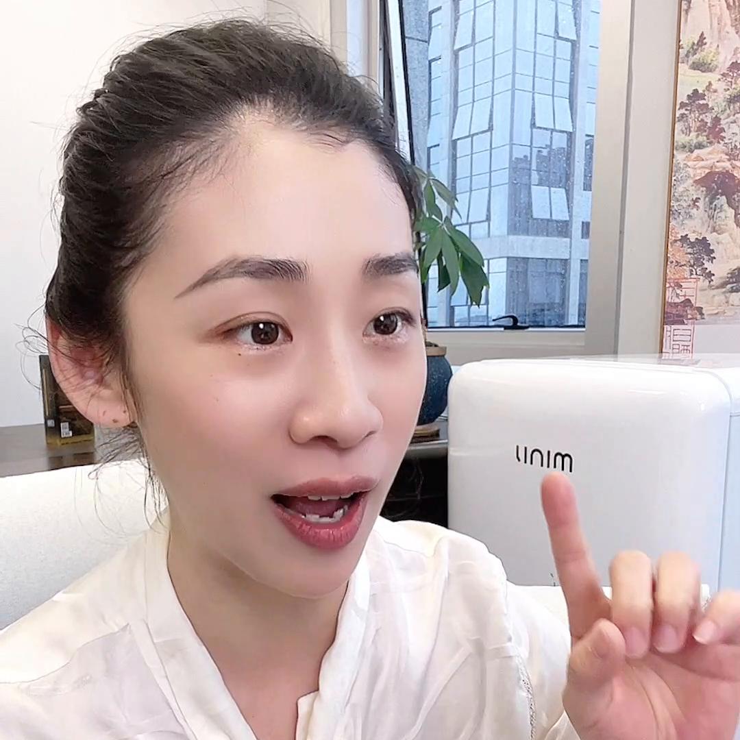 毛孔里面有毛怎么缩小毛孔,手上的毛孔很大怎么缩小毛孔男生