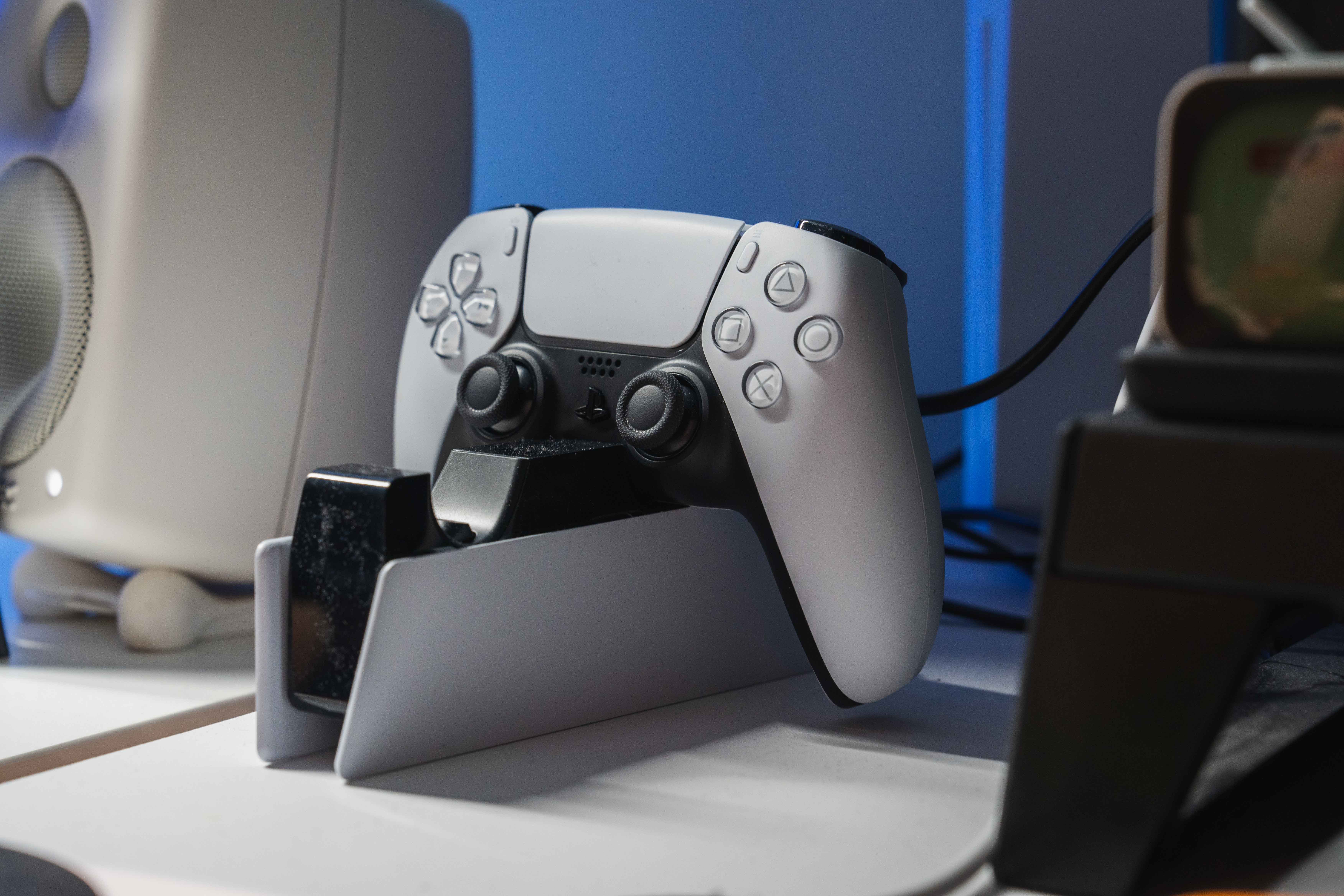 ps5新手入门会员购买建议,ps5周边配件推荐