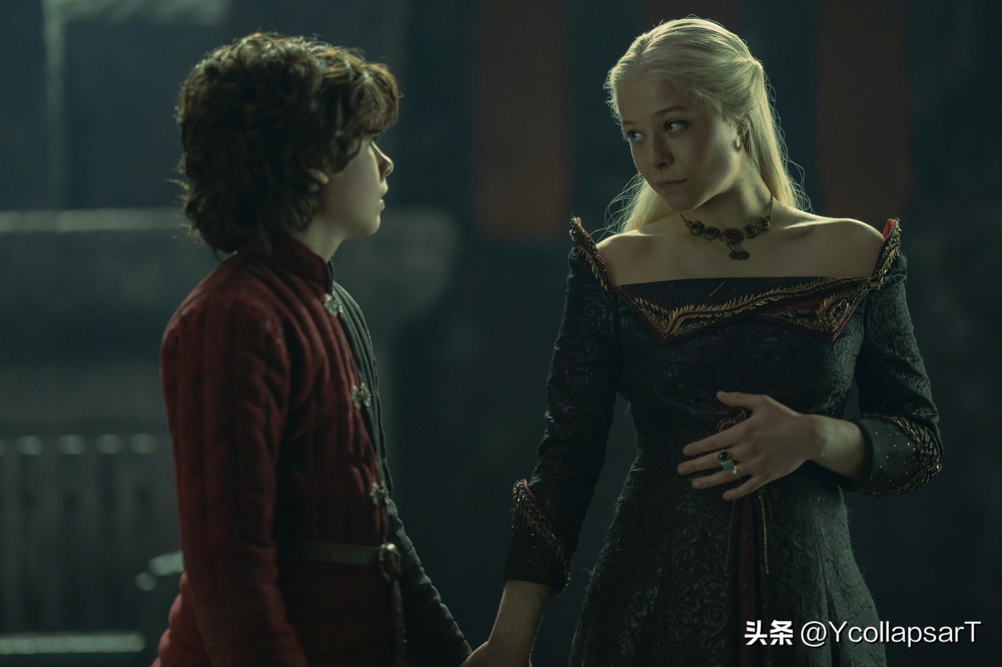 龙之家族第10集分析,龙之家族第8集国王临终遗言