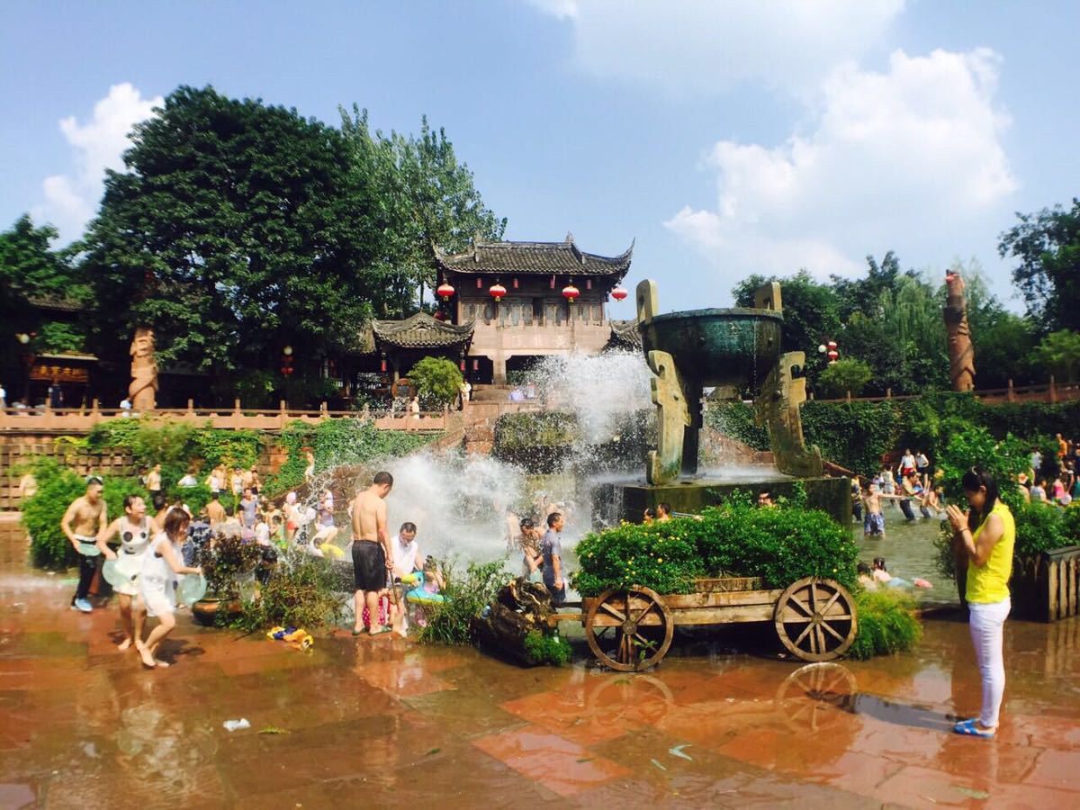 成都适合冬天旅游详细攻略,冬天去成都周边哪里好玩