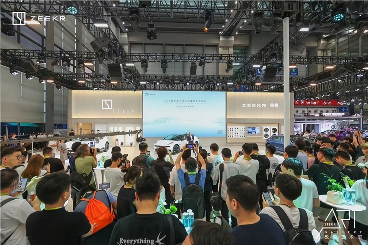 鏋佹蔼1200w绉诲姩鐢垫簮,鏋佹蔼鏃犵嚎鍏呯數绉诲姩鐢垫簮