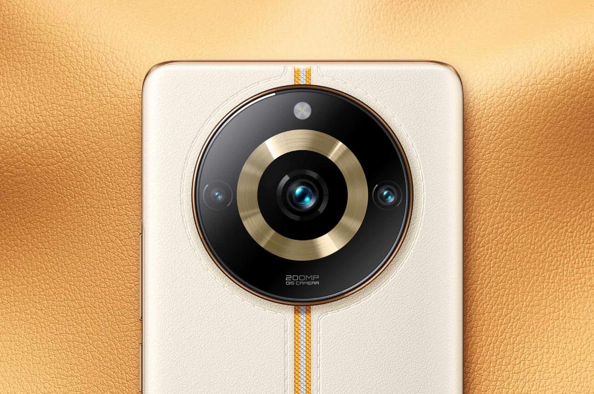 用四年不会卡顿，“20GB”+1TB存储，2亿像素变焦新机仅2599元