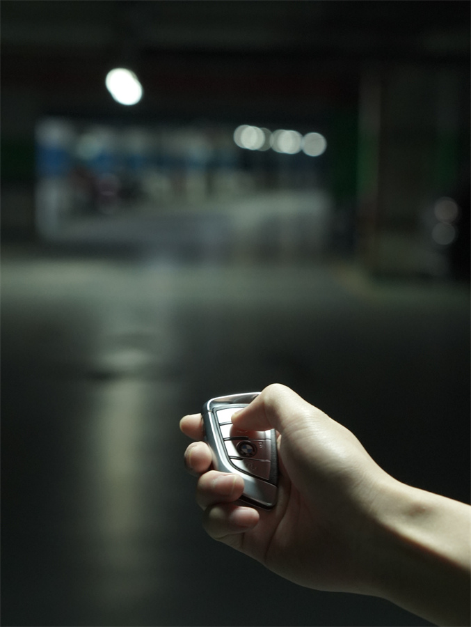 汽车钥匙纽扣电池一般用多久,汽车钥匙纽扣电池要选原装的吗