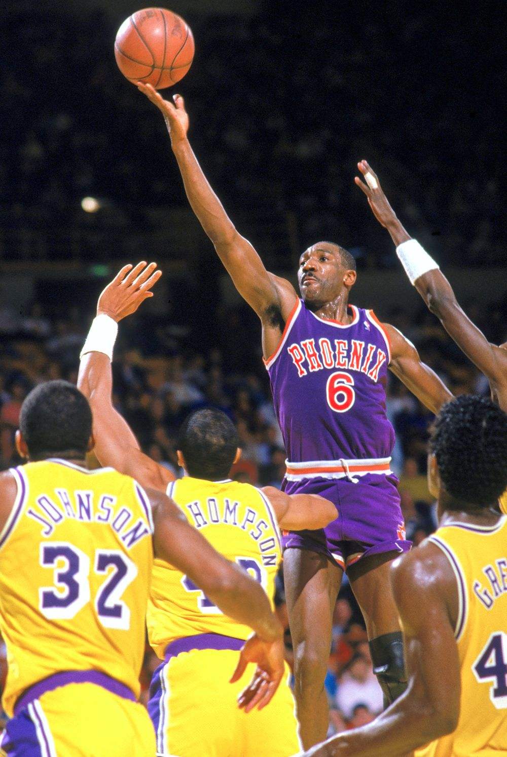 nba众球星致敬比尔拉塞尔,nba传奇巨星比尔拉塞尔逝世