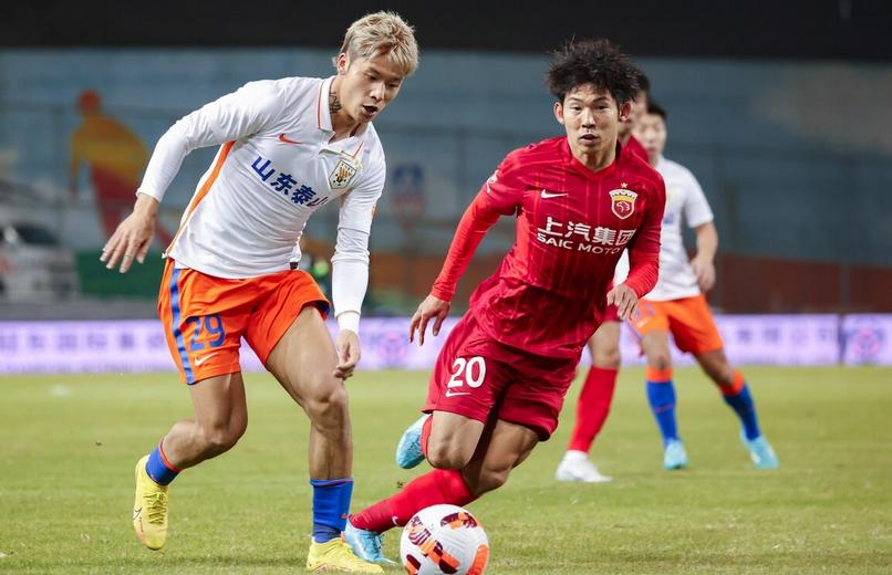 泰山战胜上港赛后郝伟新闻发布会,泰山队0-1负于对手