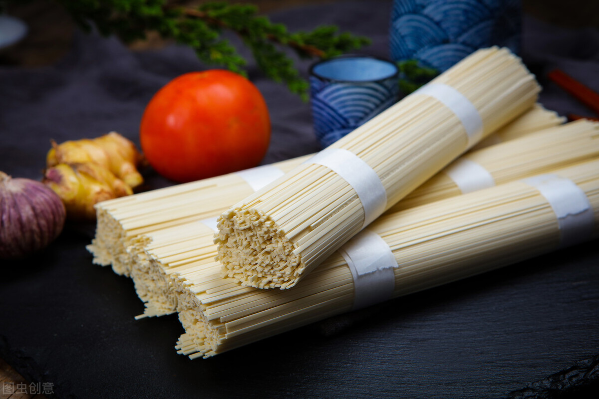 做凉面好吃的秘诀都在这里,想吃凉面不用擀面杖