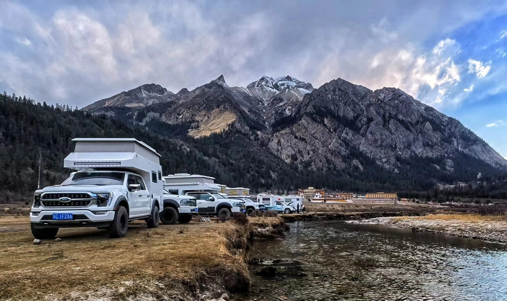 旅美速腾四驱越野皮卡房车价格,旅美速腾越野卡车房车官网